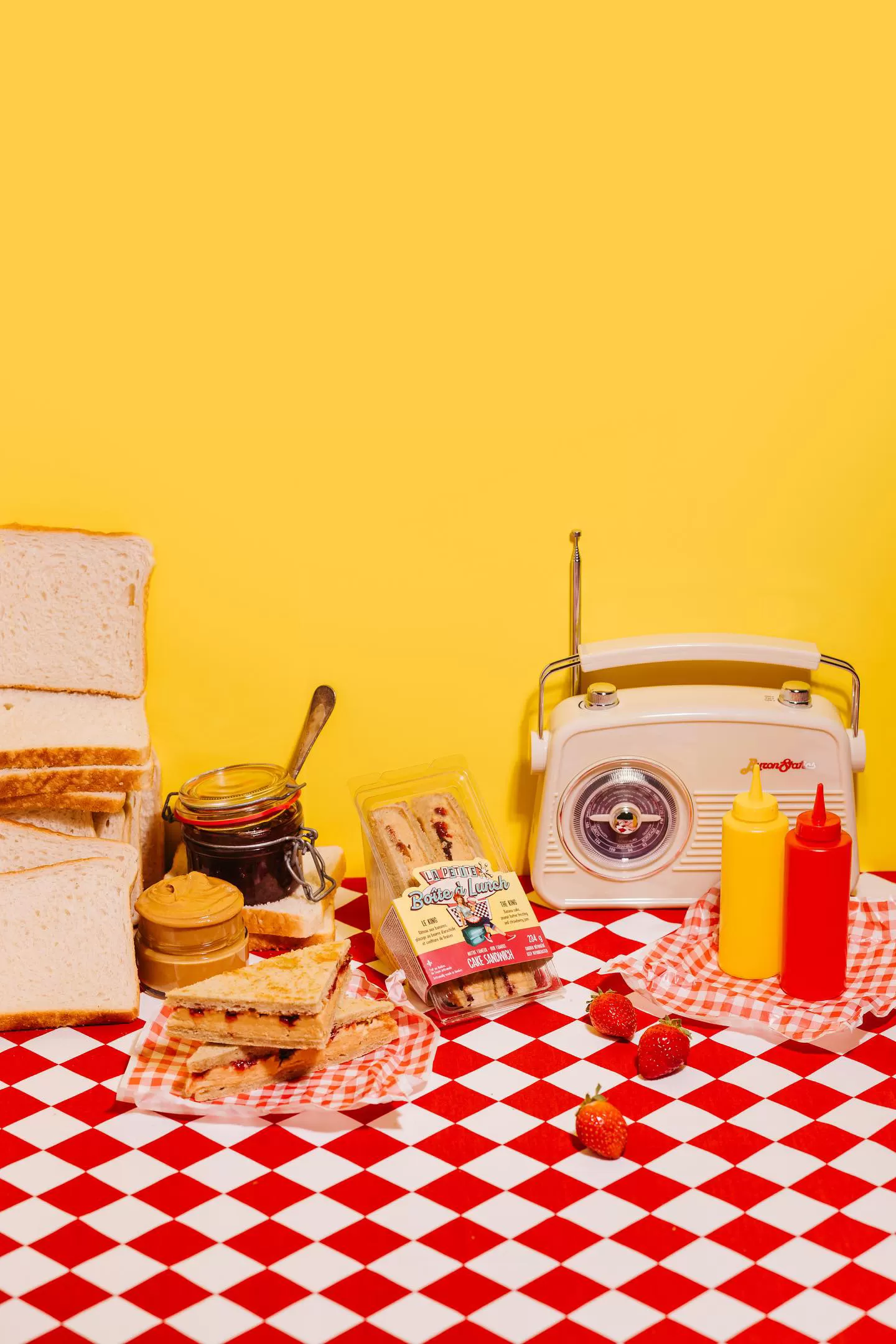 La Petite Boîte à Lunch Design d'emballage Cake Sandwich CPG épicerie
